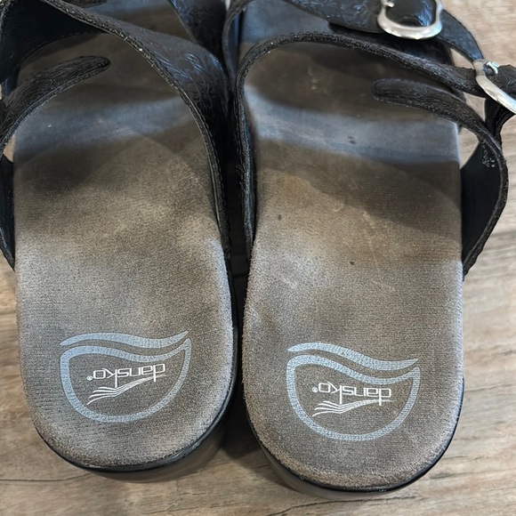 Dansko Black Women's Sandals with Buckle Detail - Picture 6 of 8